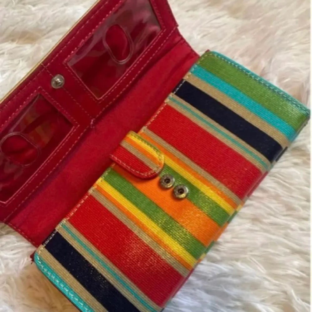 Striped Wallet - Picture 2 of 5